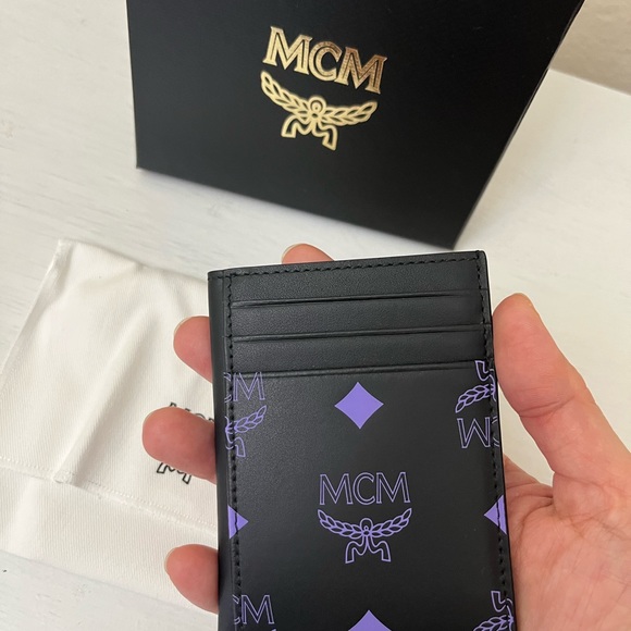 NWT MCM Visetos Monogram Card Case - Picture 4 of 4